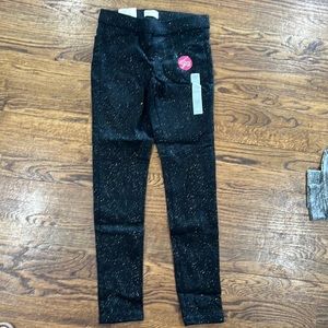 Girls So Ultimate Jeggings in black sparkle. NWT.
